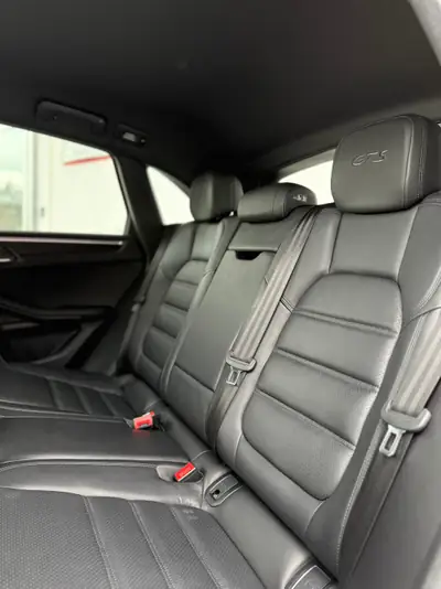 Porsche Macan GTS PDK — SUV sportif 380 ch, rouge éclatant, parfait état — Thumbnail 22