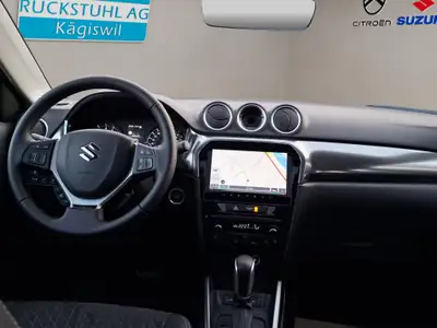 Suzuki Vitara 1.4 T Sakura Top Hybrid 4x4 — SUV compact hybride, 20 km seulement — Thumbnail 10