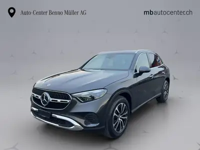 Mercedes-Benz GLC 300 Avantgarde 4Matic — SUV hybride 281 ch, design premium et consommation optimisée — vue extérieure