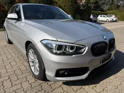 BMW 118i Edition Sport Line — Berline dynamique, automatique, faible kilométrage — Seitenansicht