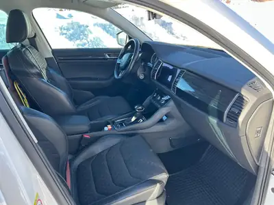Skoda Kodiaq 2.0 TDI 150 ch 4x4 — SUV robuste, 84'000 km, transmission DSG — rear view