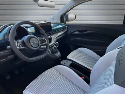 Fiat 500 1.0 Hybrid Torino 2026 — Citadine écologique et pétillante — Miniature 9