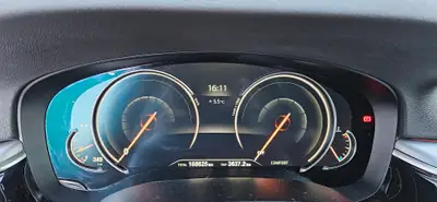 BMW 530d xDrive Touring — Break diesel performant, 8 pneus, cuir premium — dettaglio