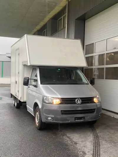 VW T5 Kasten avec Hébéphne — Utilitaire fiable, 48'000 km seulement — vue extérieure