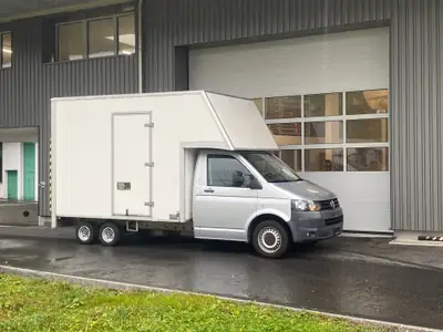 VW T5 Kasten avec Hébéphne — Utilitaire fiable, 48'000 km seulement — côté