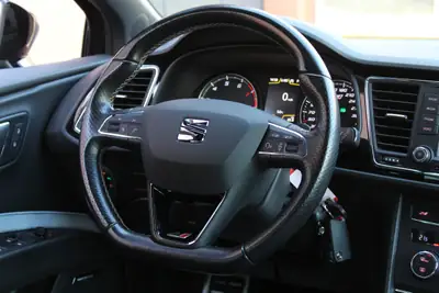 SEAT Leon ST Cupra ABT 335 ch — Break sportif affûté, sièges Alcantara, 78 500 km — Miniature 14