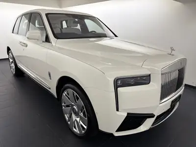Rolls-Royce Cullinan 6.7 V12 — Le SUV de luxe ultime, première main, kilométrage minime — interior
