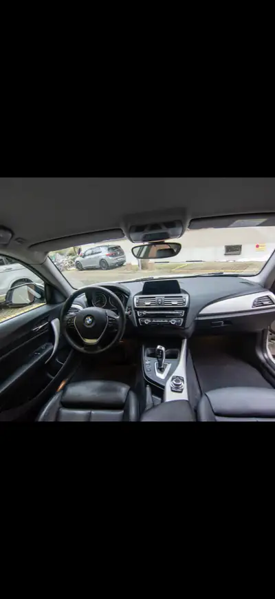 BMW 120d Sport Line Steptronic — Diesel sportif, 190 ch et très faible consommation — interni