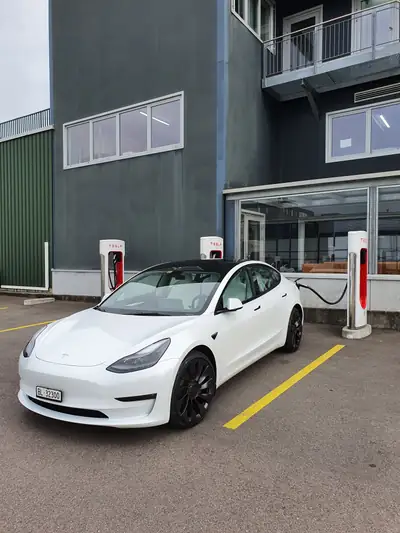 Tesla Model 3 Performance Dual Motor AWD — Électrique haute performance, 94 000 km — Miniatur 8