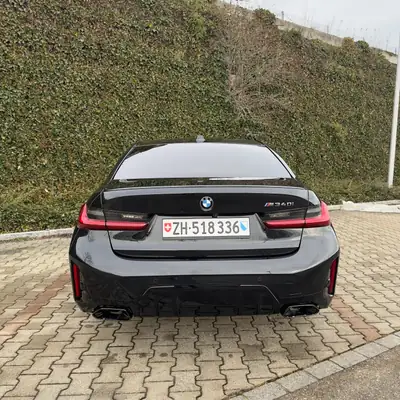 BMW M340i xDrive 48V — Berline sportive hybride légère, 27 900 km seulement — tableau de bord