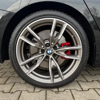 BMW M340i xDrive 48V — Berline sportive hybride légère, 27 900 km seulement — Miniature 11