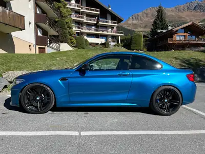 BMW M2 Coupé — 370 ch, boîte manuelle, bleu métallisé, 66 000 km — Miniatura 7