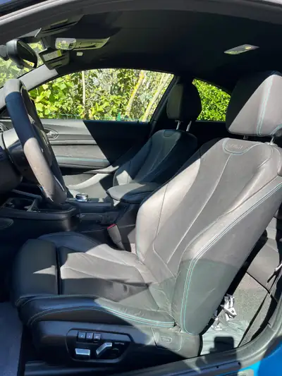 BMW M2 Coupé — 370 ch, boîte manuelle, bleu métallisé, 66 000 km — Miniatura 12