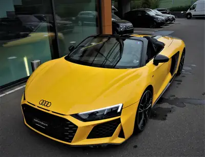 Audi R8 Spyder 5.2 FSI V10 — Cabriolet haute performance, 33 500 km seulement — Thumbnail 15