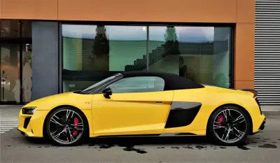 Audi R8 Spyder 5.2 FSI V10 — Cabriolet haute performance, 33 500 km seulement — Thumbnail 19