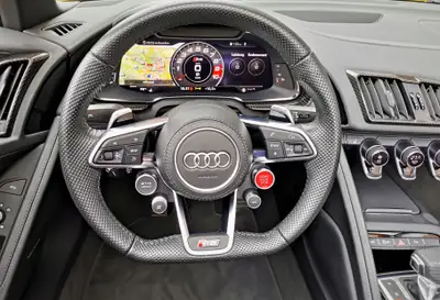 Audi R8 Spyder 5.2 FSI V10 — Cabriolet haute performance, 33 500 km seulement — Thumbnail 26