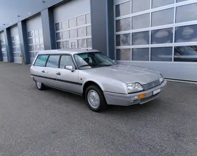 Citroën CX 25 TGI Break — Monospace vintage entièrement restauré, exemplaire sans accident — vue extérieure