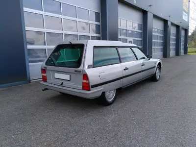 Citroën CX 25 TGI Break — Monospace vintage entièrement restauré, exemplaire sans accident — arrière