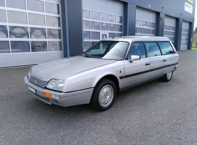 Citroën CX 25 TGI Break — Monospace vintage entièrement restauré, exemplaire sans accident — intérieur