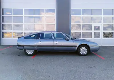 Citroën CX 25 GTi Automatic — Berline mythique des années 80, entièrement révisée — vista posteriore