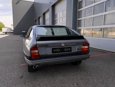 Citroën CX 25 GTi Automatic — Berline mythique des années 80, entièrement révisée — Miniatura 9