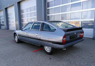 Citroën CX 25 GTi Automatic — Berline mythique des années 80, entièrement révisée — Miniatura 8