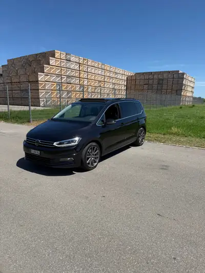VW Touran 1.5 TSI EVO Comfortline — Monospace 7 places fiable, entretien VW régulier — arrière