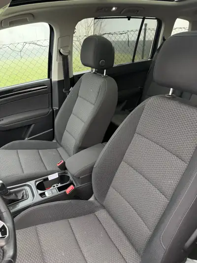 VW Touran 1.5 TSI EVO Comfortline — Monospace 7 places fiable, entretien VW régulier — Miniature 12