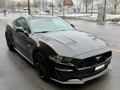 Ford Mustang Fastback 5.0 V8 GT — Muscle car légendaire, 451 ch, entretien impeccable — Detail