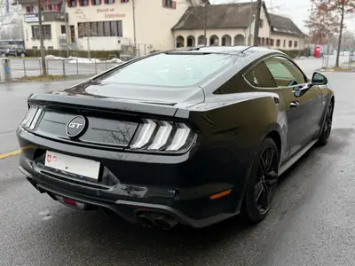 Ford Mustang Fastback 5.0 V8 GT — Muscle car légendaire, 451 ch, entretien impeccable — Miniatur 7