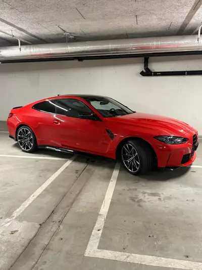 BMW M4 Coupé Competition M xDrive — 510 ch, 33 000 km, garantie constructeur — rear view
