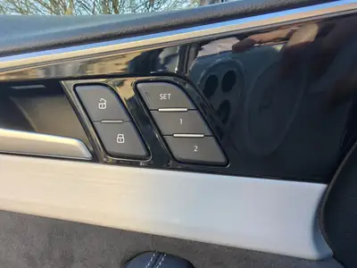 Audi A4 Avant 40 TDI S line — Break diesel performant, 38'000 km, quattro intégral — Miniatur 10