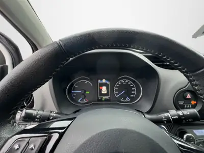 Toyota Yaris 1.5 Hybrid Comfort — Citadine économe et fiable, seulement 69'000 km — Miniature 11