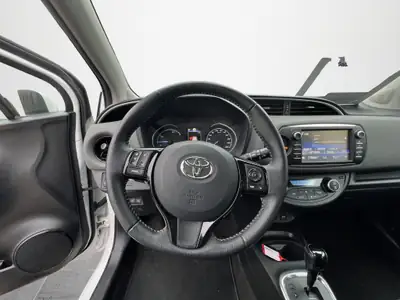 Toyota Yaris 1.5 Hybrid Comfort — Citadine économe et fiable, seulement 69'000 km — Miniature 10