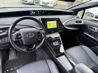 Toyota Mirai Fuel Cell Premium — Révolution hydrogène, 25 500 km seulement — Miniatur 11