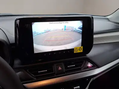 Suzuki Swift 1.2 Sakura Top Hybrid — Citadine écologique et automatique — Thumbnail 8
