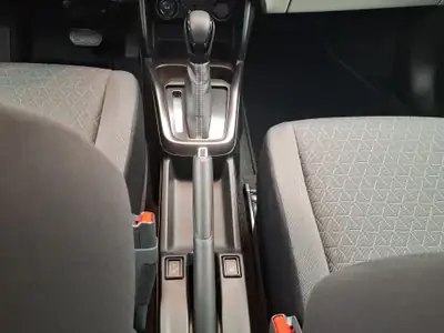 Suzuki Swift 1.2 Sakura Top Hybrid — Citadine écologique et automatique — Thumbnail 10