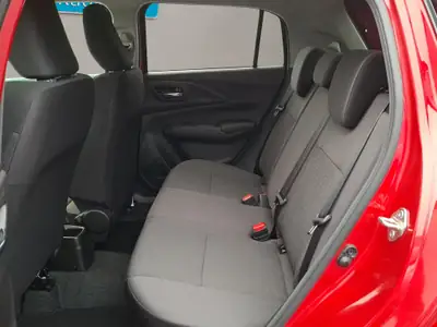 Suzuki Swift 1.2 Sakura Hybrid Automat — Citadine écologique et économique 2025 — Thumbnail 11