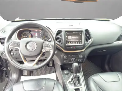Jeep Cherokee 2.2 TD Limited AWD — SUV diesel robuste, toit panoramique, 89 400 km — Thumbnail 14