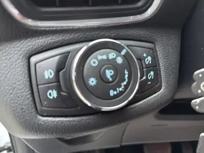 Ford B-Max 1.6 Ti-VCT Trend PowerShift — Monospace compact pratique, équipé et sans sinistre — Thumbnail 27