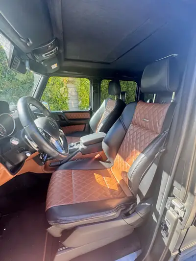 Mercedes-Benz G 63 AMG Exclusive Edition — Le SUV musclé aux 571 ch, historique sans sinistre — Miniatura 9