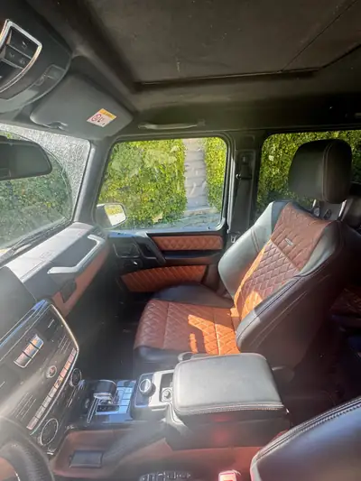 Mercedes-Benz G 63 AMG Exclusive Edition — Le SUV musclé aux 571 ch, historique sans sinistre — Miniatura 10