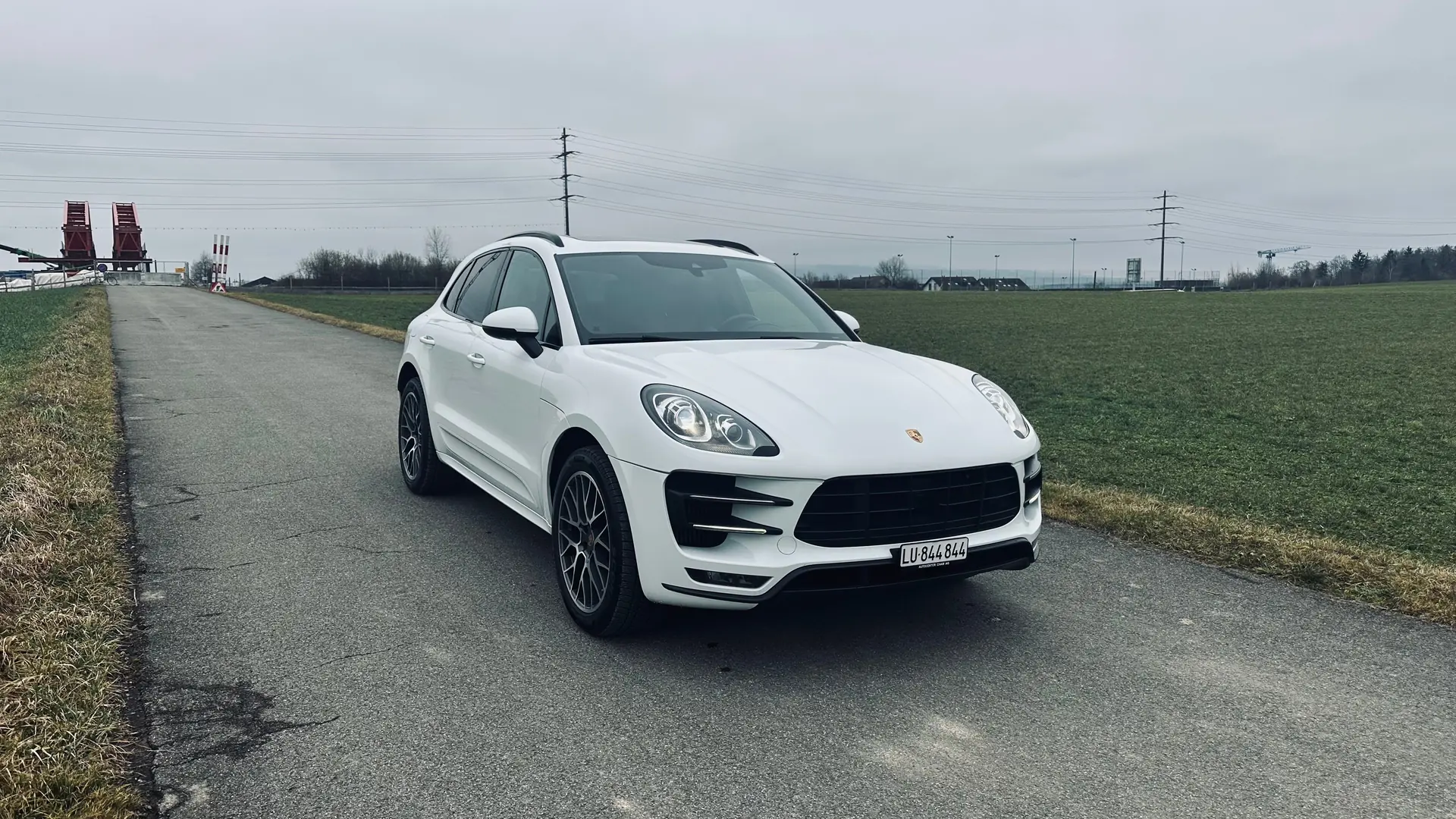 Porsche Macan 2014 occasion Genève — 1