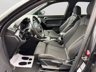 Audi Q3 40 TDI S line quattro — SUV premium diesel, entretien suivi, sans sinistre — detail