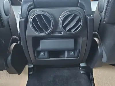 Range Rover Sport 3.0 TDV6 HSE — SUV premium diesel, entretien à jour et sans sinistre — Thumbnail 14