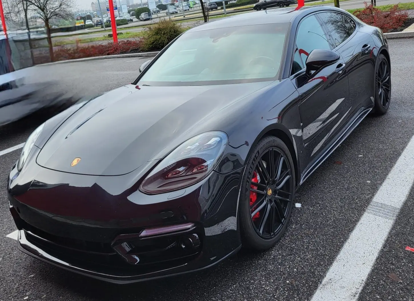 Porsche Panamera GTS PDK — Berline sportive 460 ch, kilométrage modéré — vista esterna