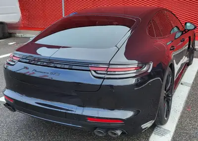 Porsche Panamera GTS PDK — Berline sportive 460 ch, kilométrage modéré — interni