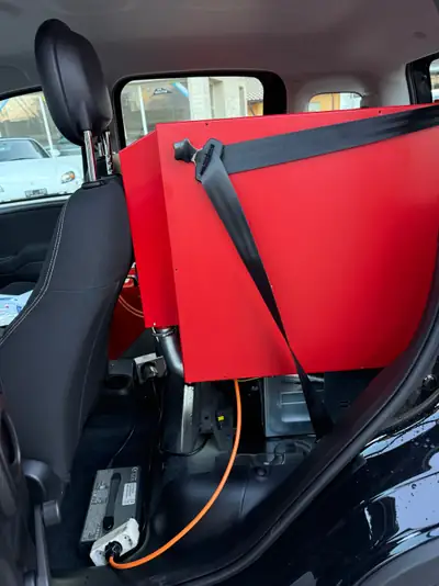 Fiat Panda 1.0 MHEV Cult — Micro-hybride économe avec four à pizza intégré — Miniature 12