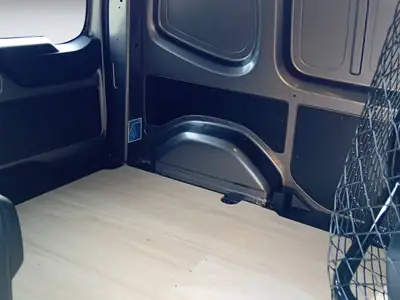Renault Kangoo E-Tech Electric EV4 — Utilitaire électrique compact, charge utile optimisée — Miniatura 16