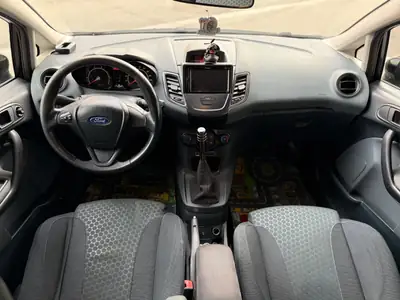 Ford Fiesta 1.6 Titanium — Citadine fiable et économique, sans accident — Miniature 7